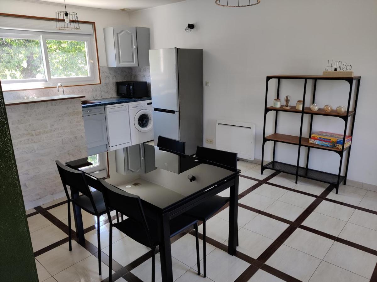 Studio Spacieux Tout Equipe Avec Jardin Varennes-Vauzelles Ngoại thất bức ảnh